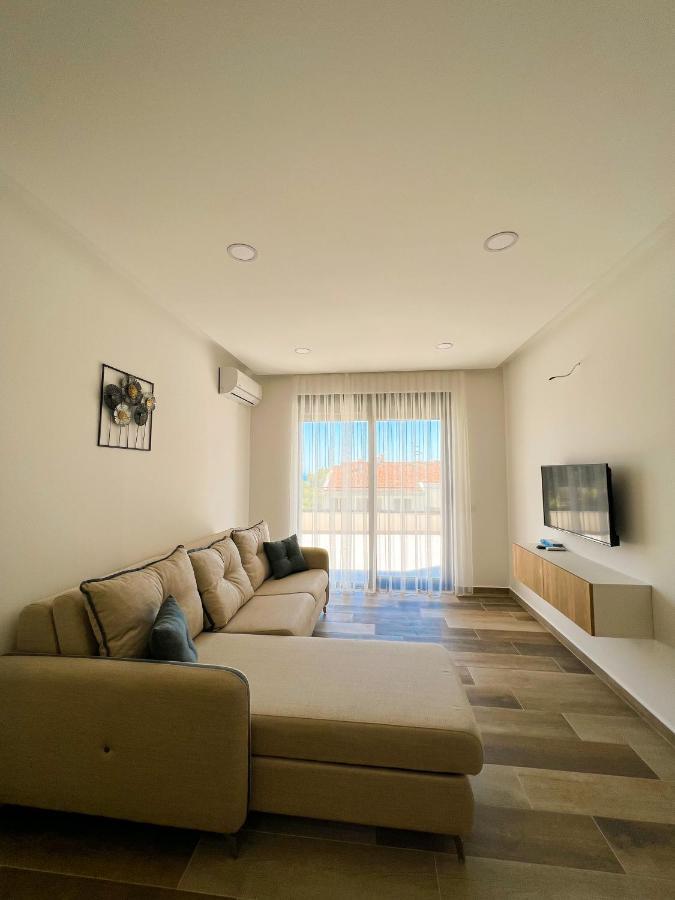Square Residence Ulcinj Exterior foto